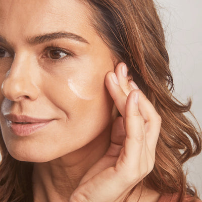 Colorescience Total Protection No-Show Mineral Sunscreen Broad Spectrum SPF 50 - Detailansicht 7