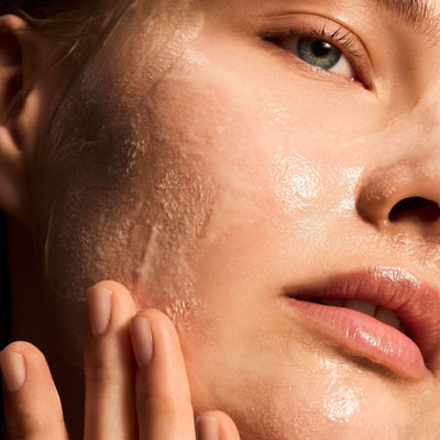 iS Clinical Warming Honey Cleanser - Detailansicht 6