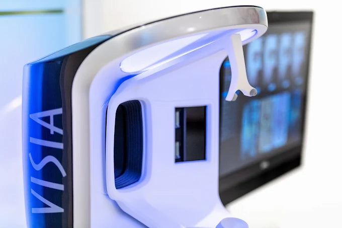 Professionelle VISIA Hautanalyse - Analysegerät im Kosmetikstudio